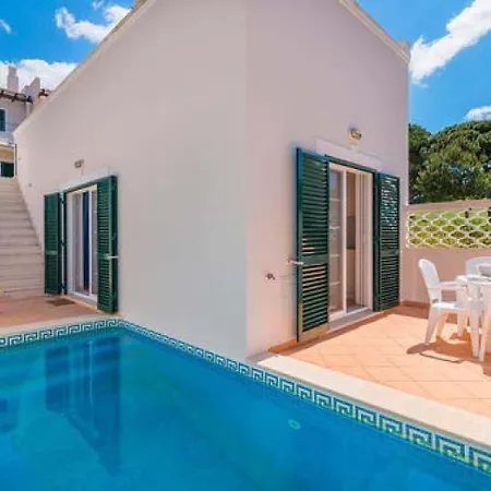 Sleeps 4 With Pool Air Con And Wifi Vale do Lobo